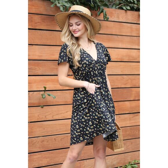 NWT BLACK FLORAL DEEP V NECK A LINE MINI DRESS - S - Picture 7 of 12